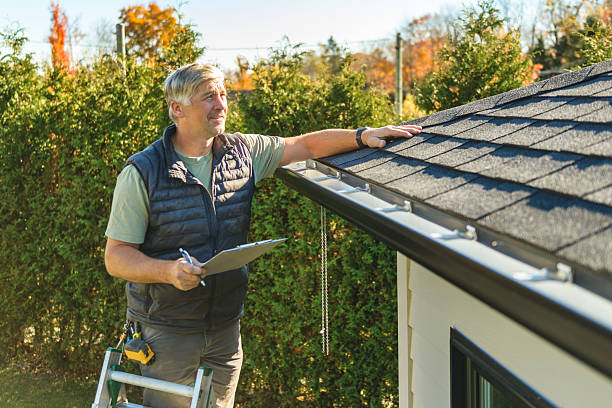 Professional Emergency Roof Repair technician working in Monroe, TN